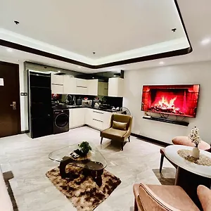 One Euphoria Prime Aparthotel Angeles